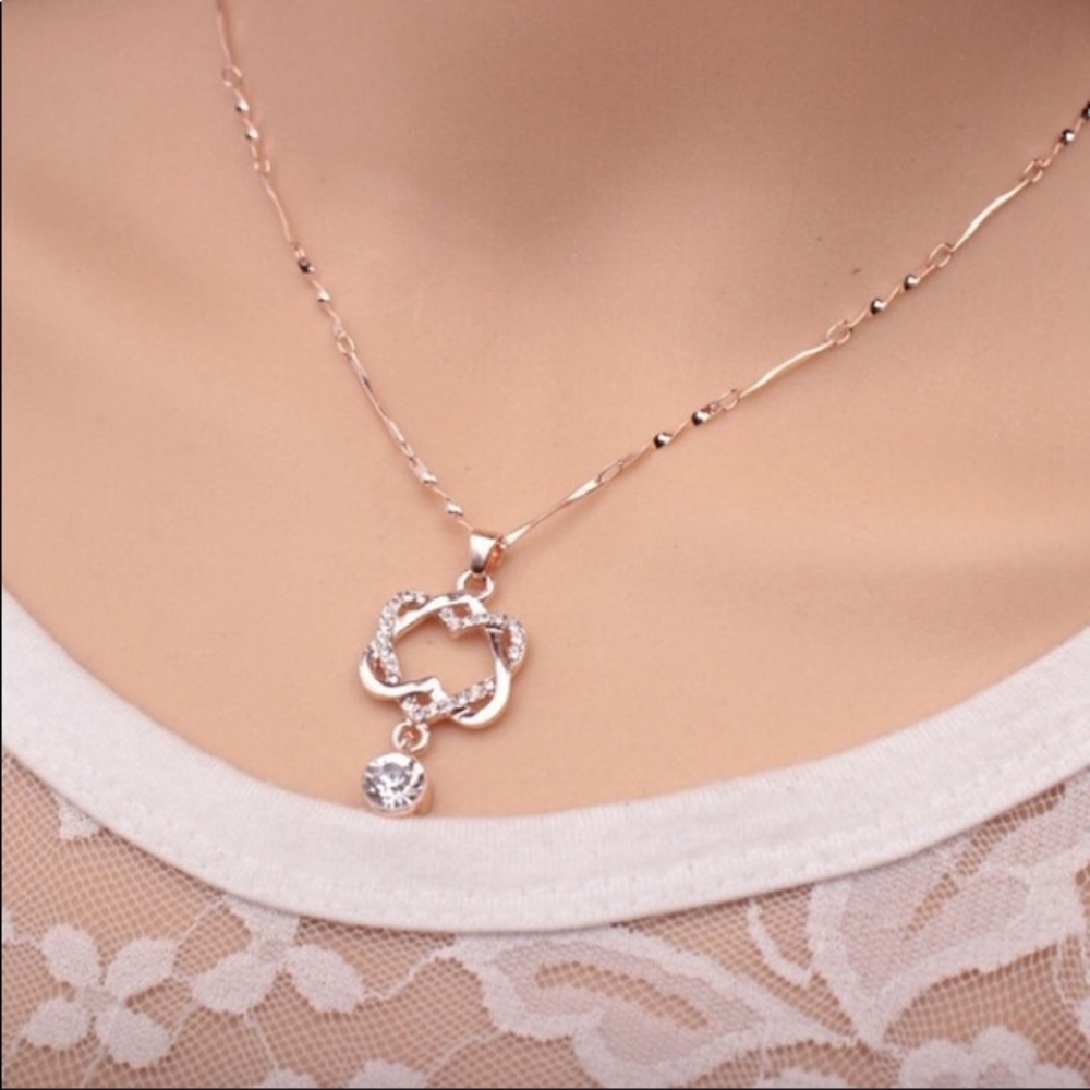 Elegant 925 Double Heart Pendant& Necklace - Picture 3 of 4